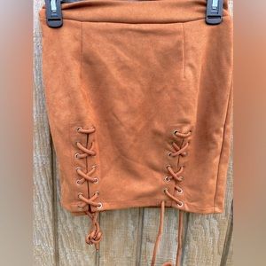 Amazon Essentials Rusty Lace Skirt